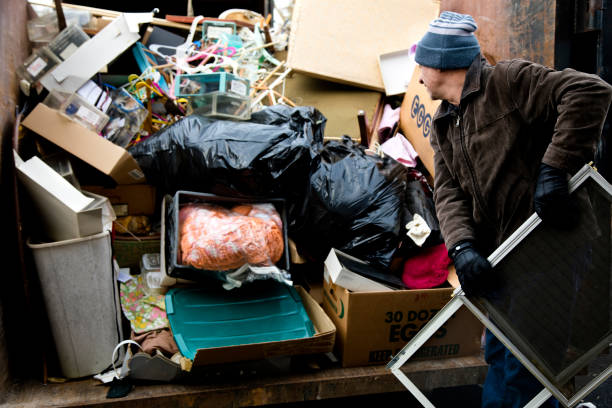 Best Attic Cleanout  in Cashmere, WA